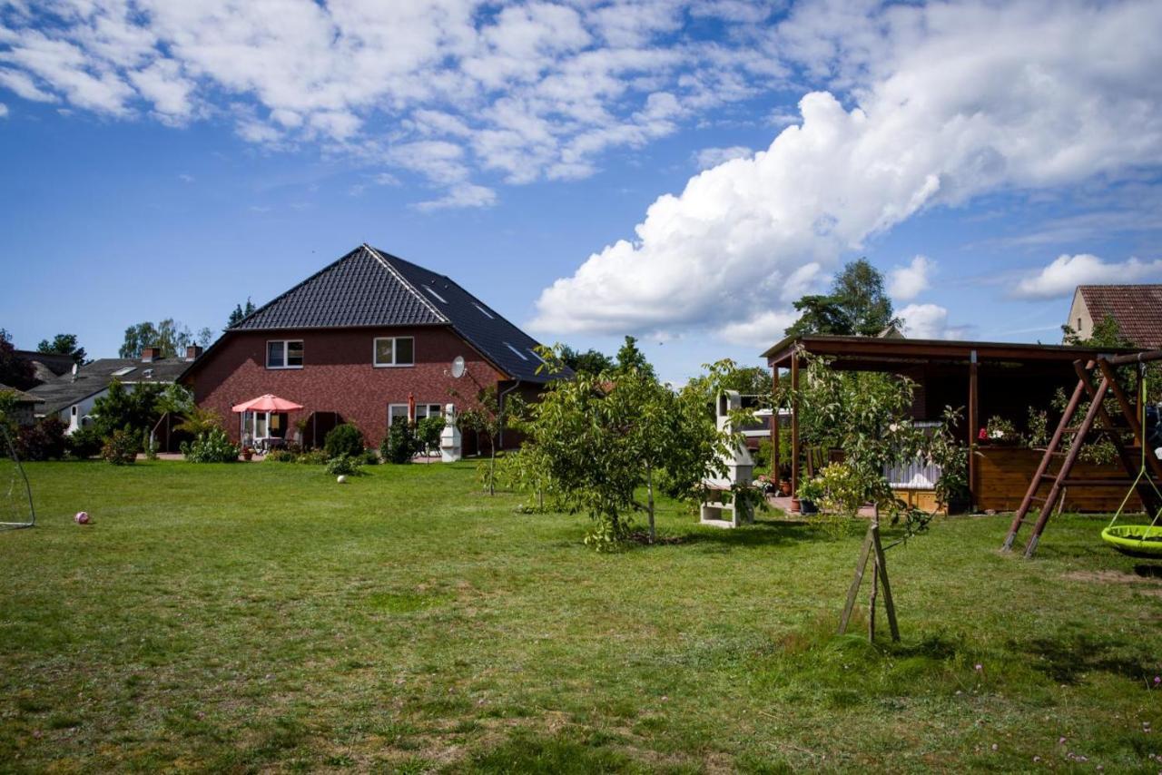 Ferienwohnung Bella Fuhlendorf (Mecklenburg-Vorpommern) Exterior foto